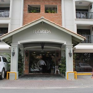 Plaza Florida Suites